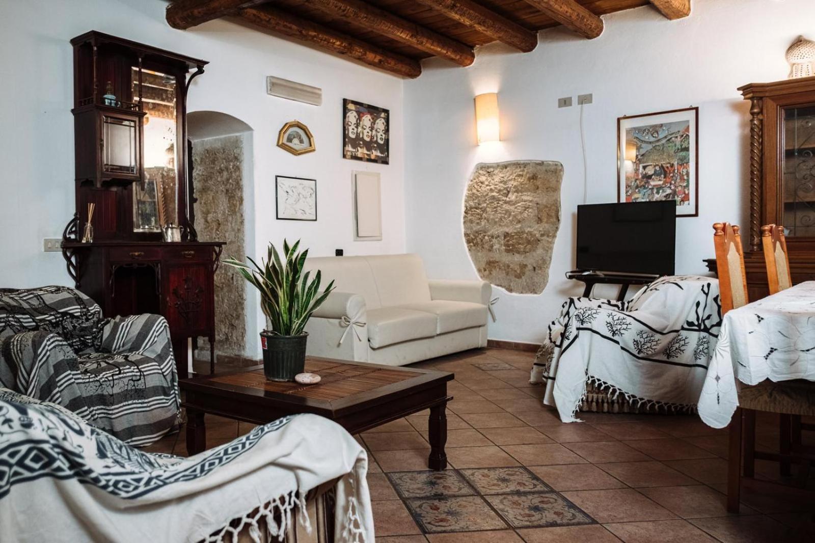 Hotel Filippo'S Holiday House Palermo Esterno foto