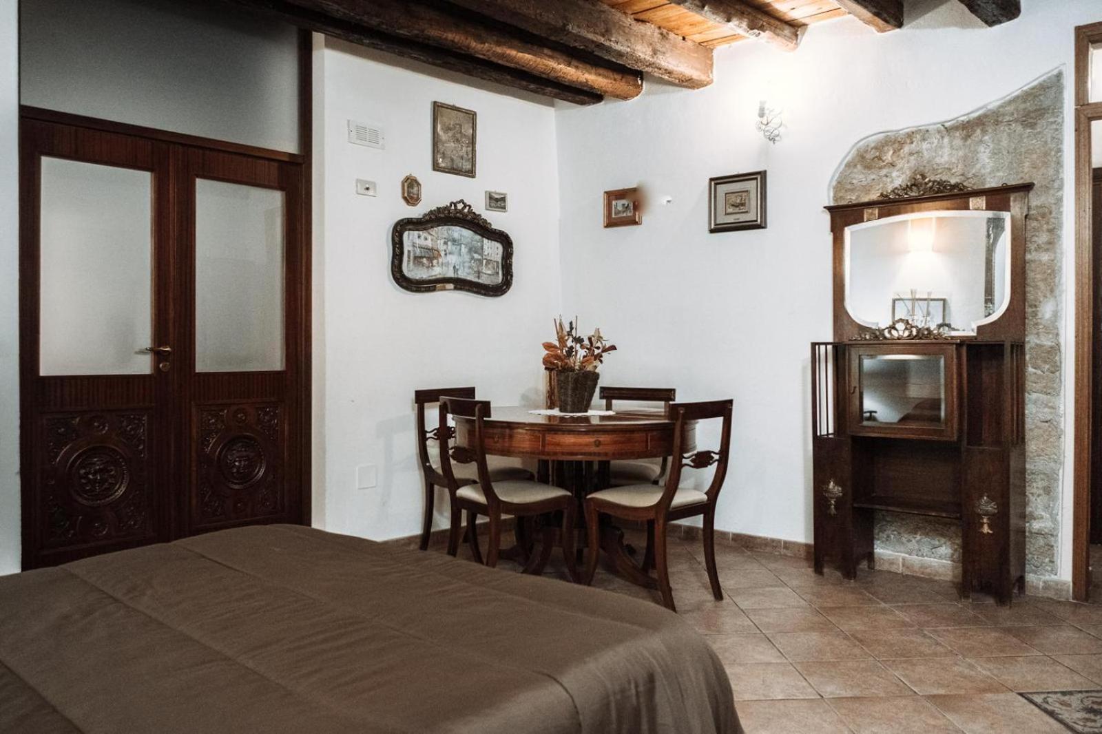 Hotel Filippo'S Holiday House Palermo Esterno foto